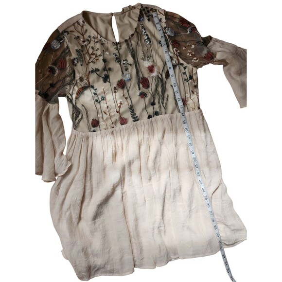 Altar'd State Embroidered Fairy Boho Mini Dress Women's Small Cream Mali Mali - Picture 7 of 7